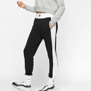 Women's Nike Air Jogger Style Pants